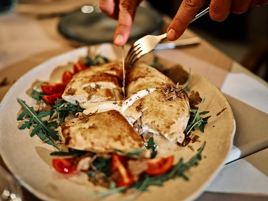 Burrata in crosta al tartufo